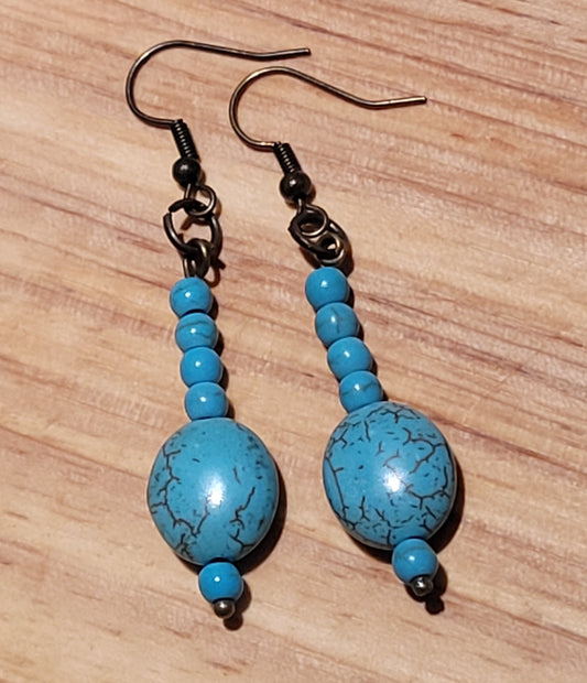 Turquoise beaded dangle earring